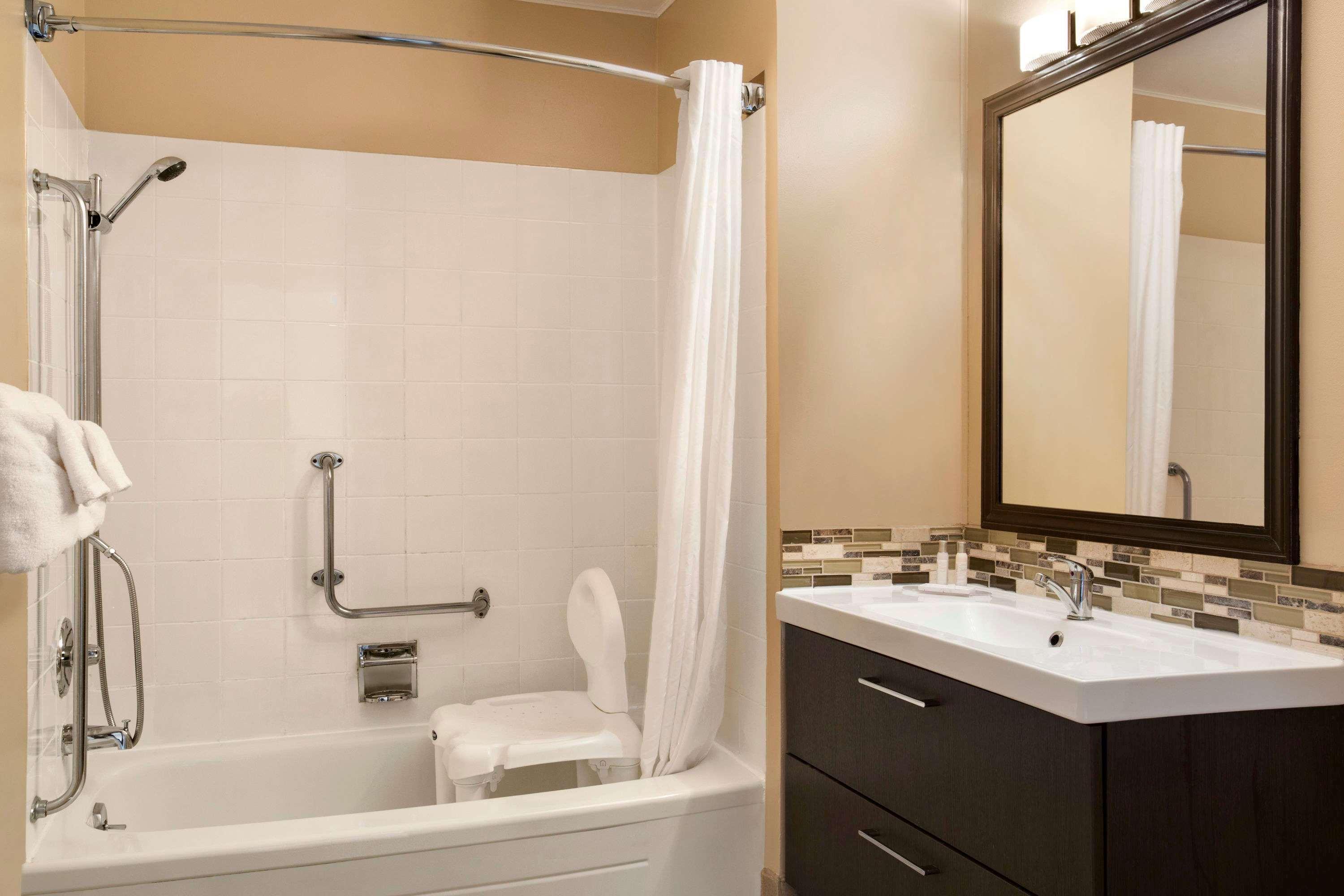 Travelodge By Wyndham Kenora Dış mekan fotoğraf